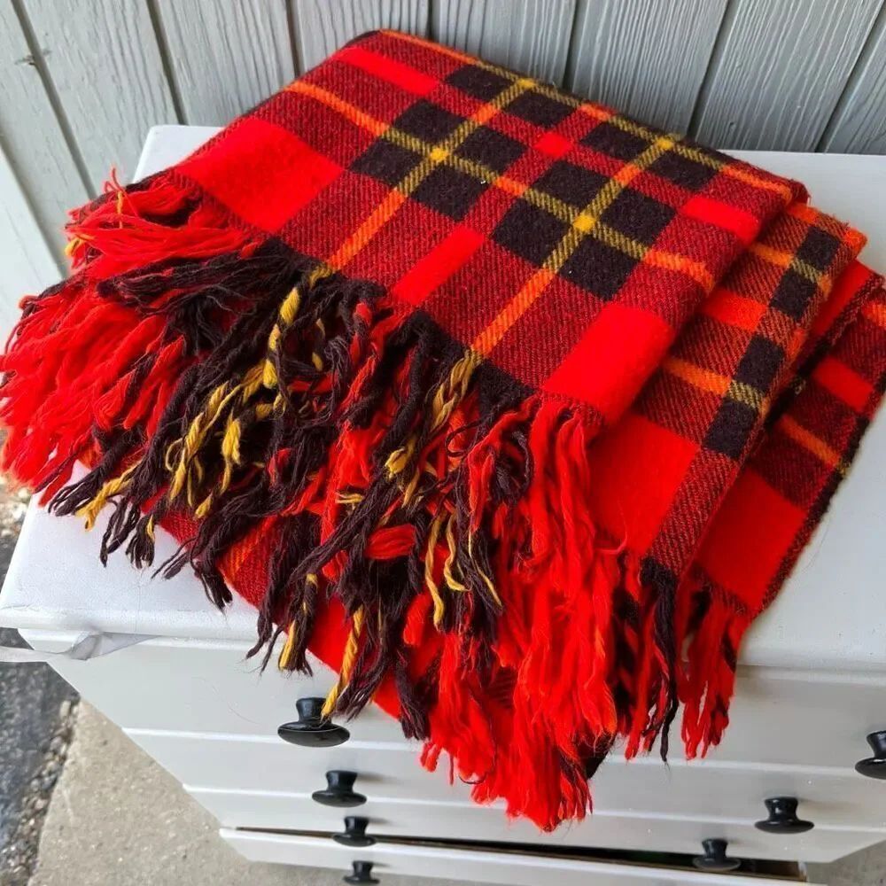 VTG Red Plaid Wool Blend Blanket Throw Fringed 54x54 Camp Picnic Stadium